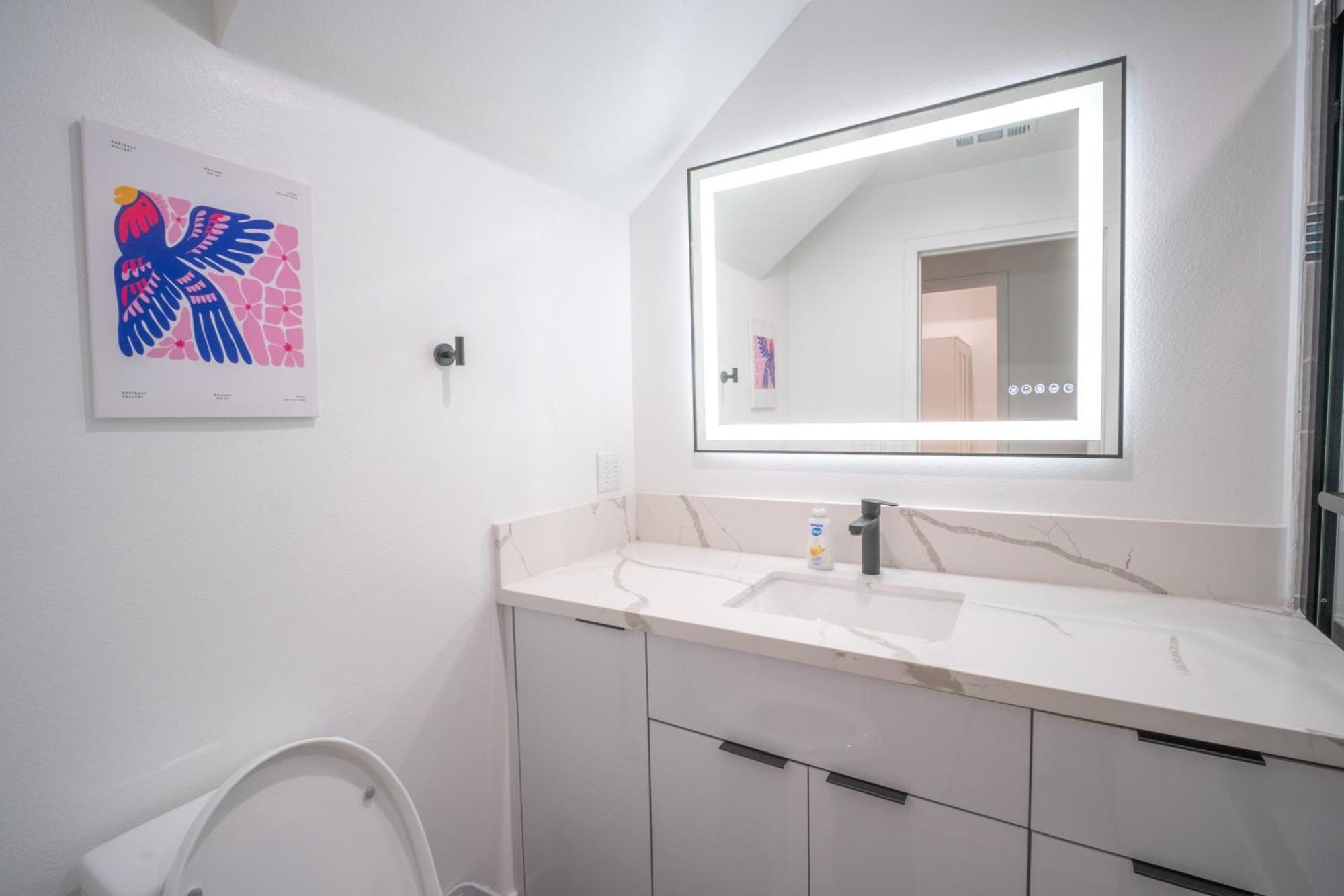 Stylish Private By Downtown La Pensión *