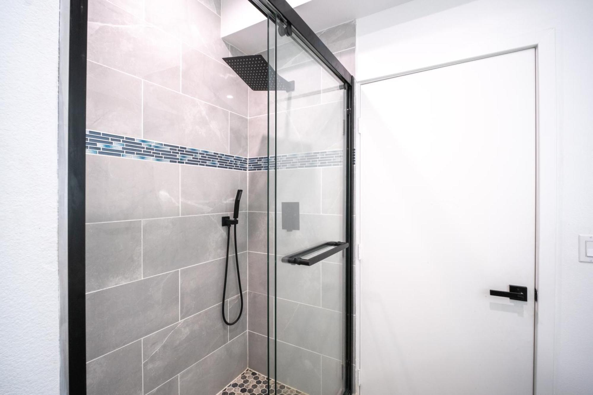 Stylish Private By Downtown La Pensión *